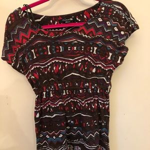 Forever 21 shirt size small